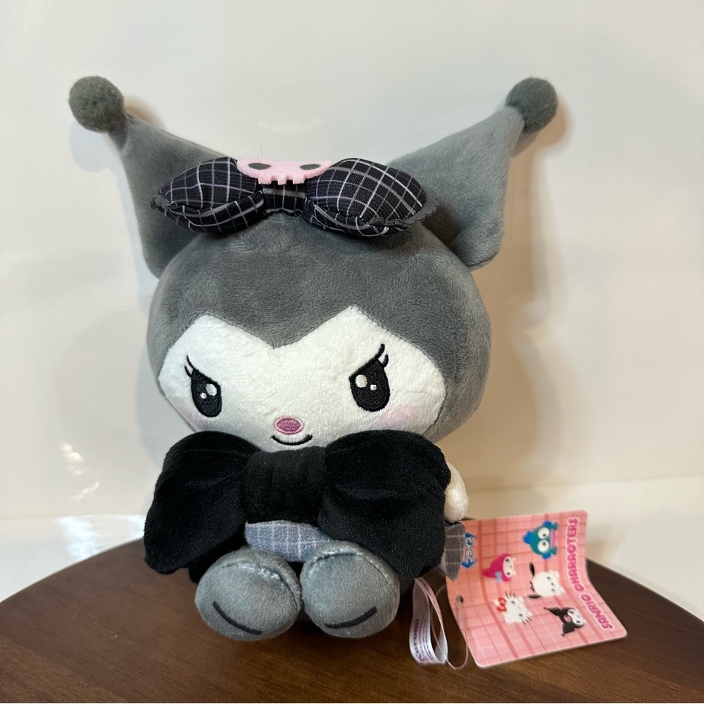 BNWT Sanrio Kuromi Plush Doll – Bow Outfit Edition Otaku Cute Kawaii Collectible